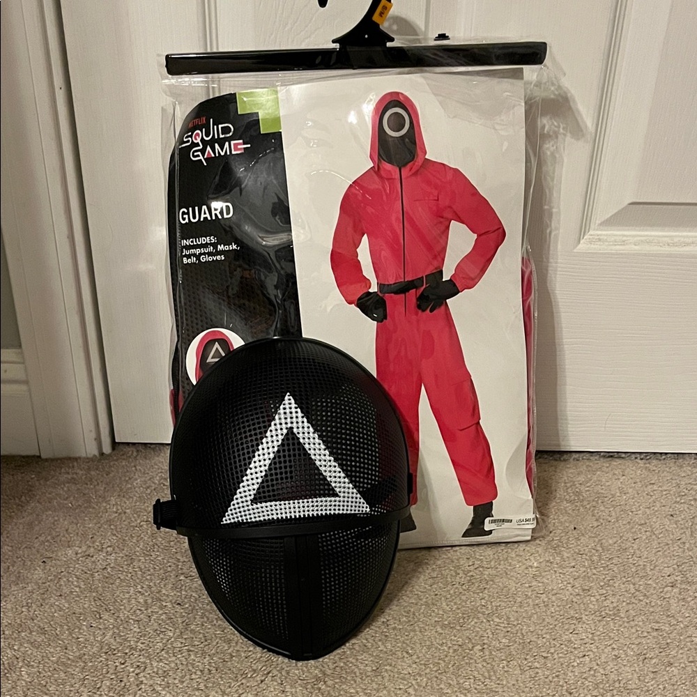 Squid Game Guard Costume - Red